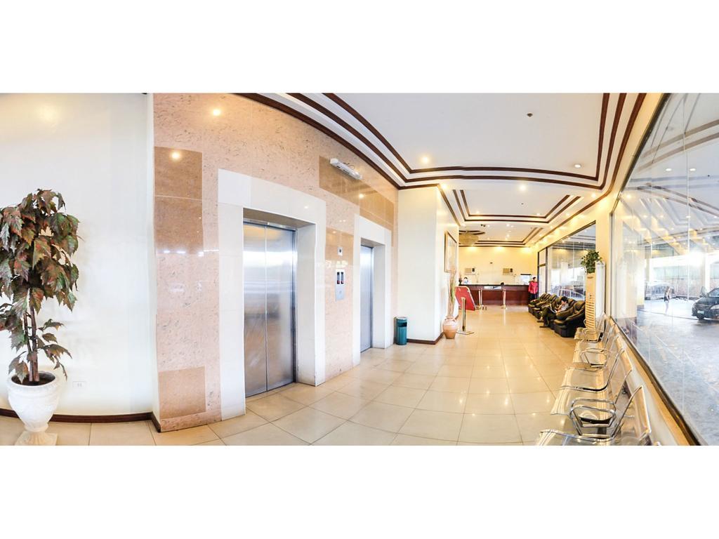 Crowne Garden Hotel Cebu Екстериор снимка